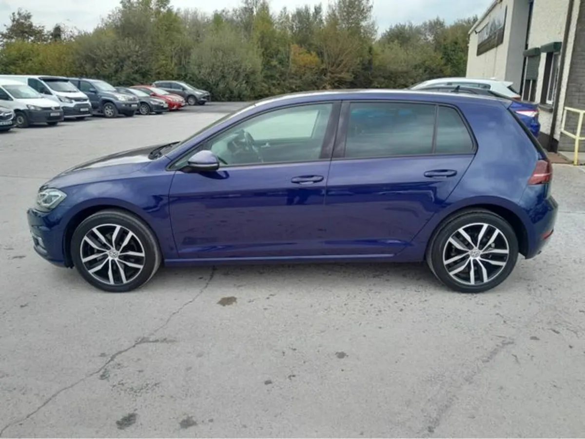 Volkswagen Golf 1.4 Highline Automatic 5 Door - Image 3