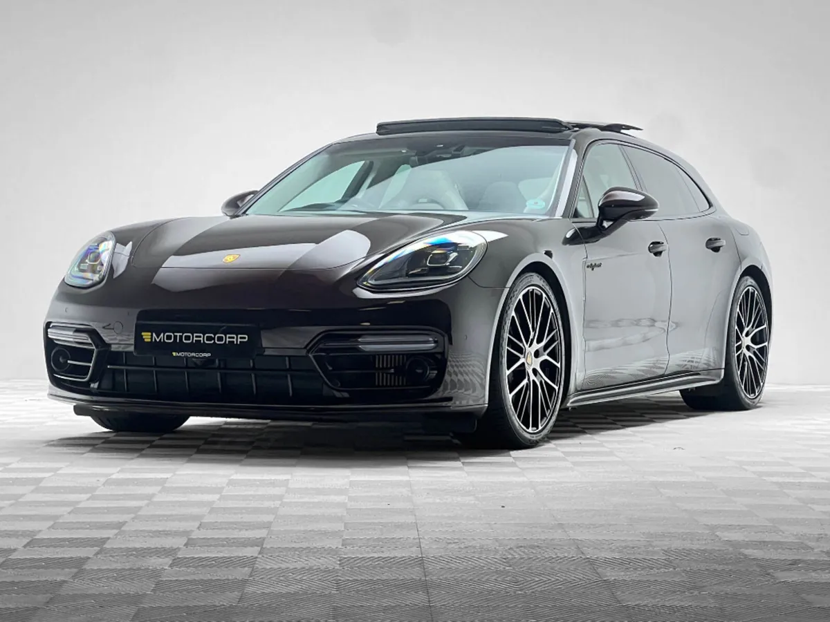 Porsche Panamera 4 SPORT TURISMO PLATINUM ED HUGE - Image 3