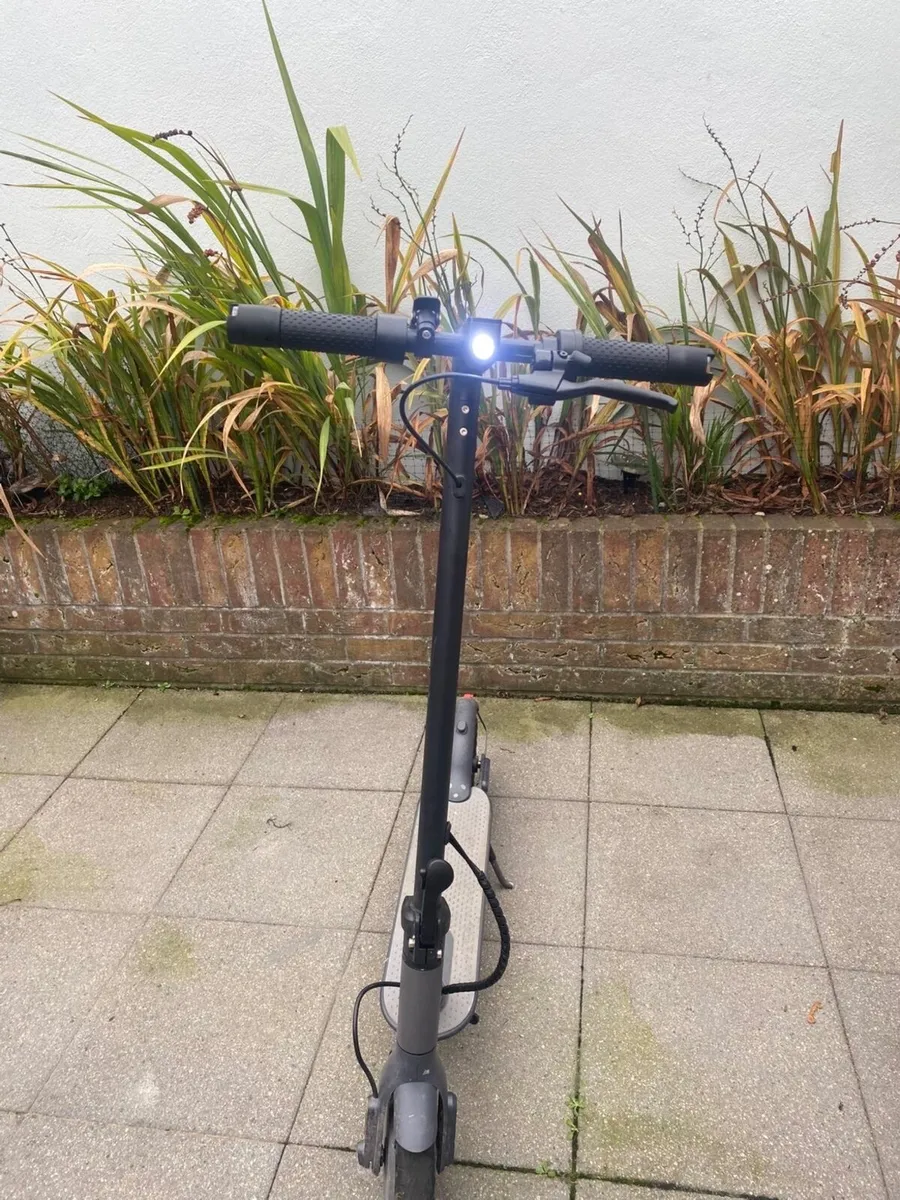 Electric scooter - Image 3