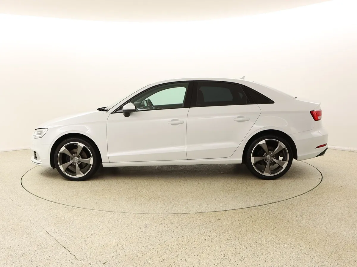2016 Audi A3 2.0 TDI 150PS SPORT SALOON BLACK EDIT - Image 4