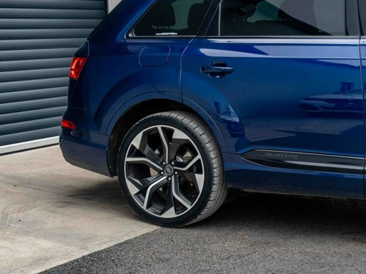 Audi Q7 TDI QUATTRO S LINE - Image 3