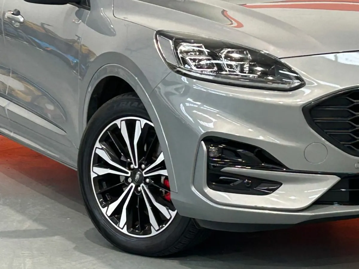 Ford Kuga ST-LINE X #52 - Image 3