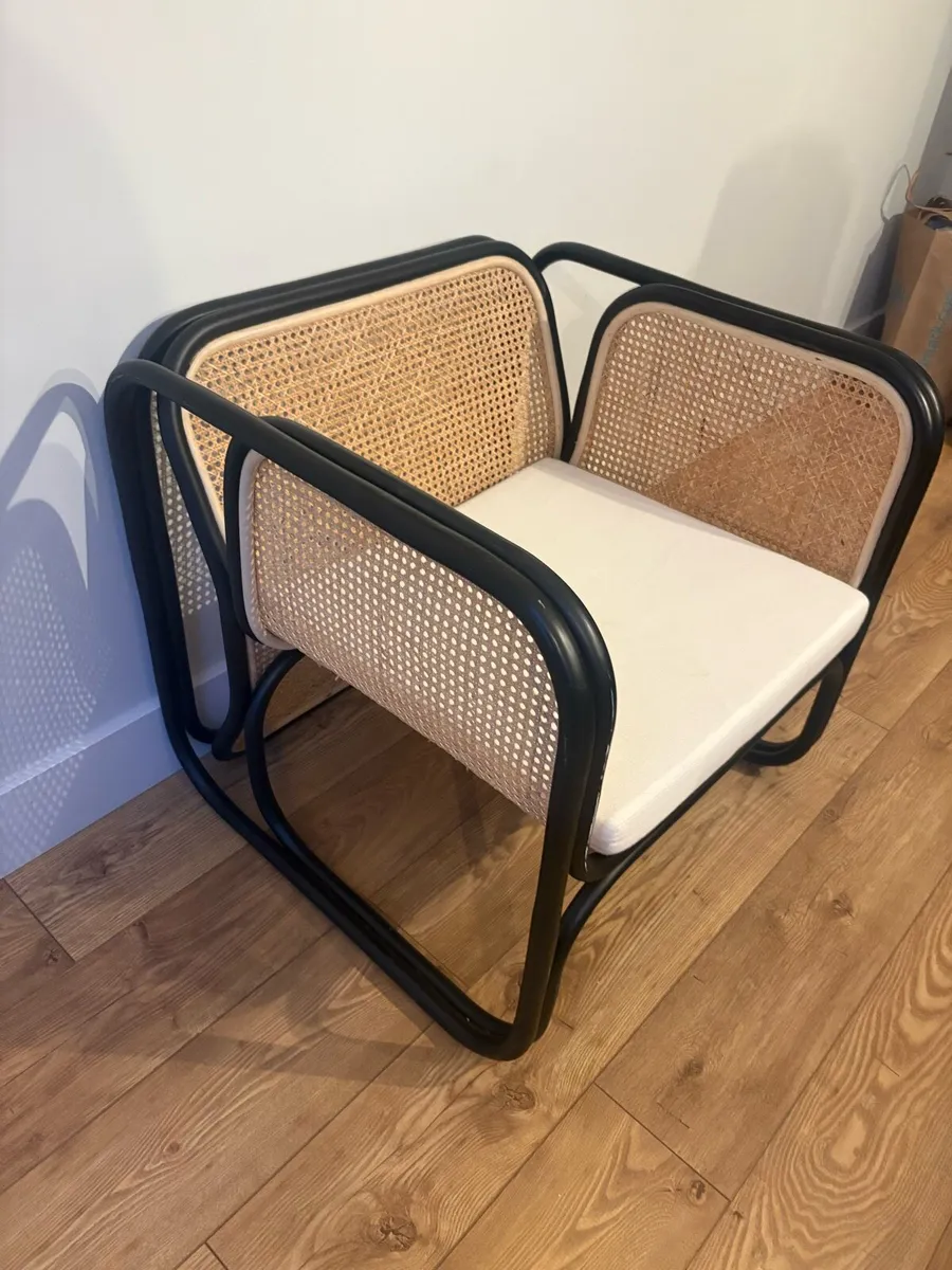Rattan chair 🪑 - Image 3