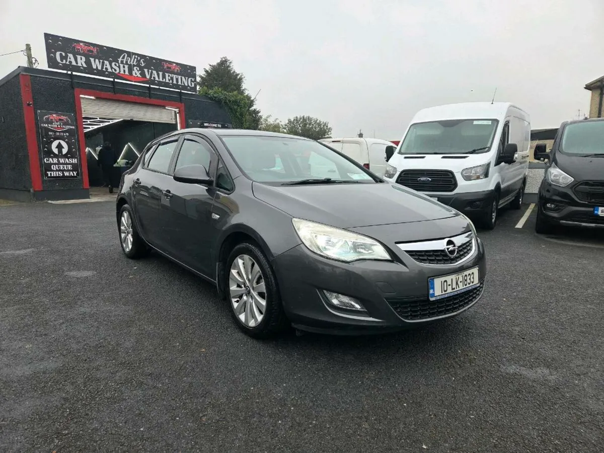 10 OPEL ASTRA 1.7 Diesel NCT/TAX - Image 1