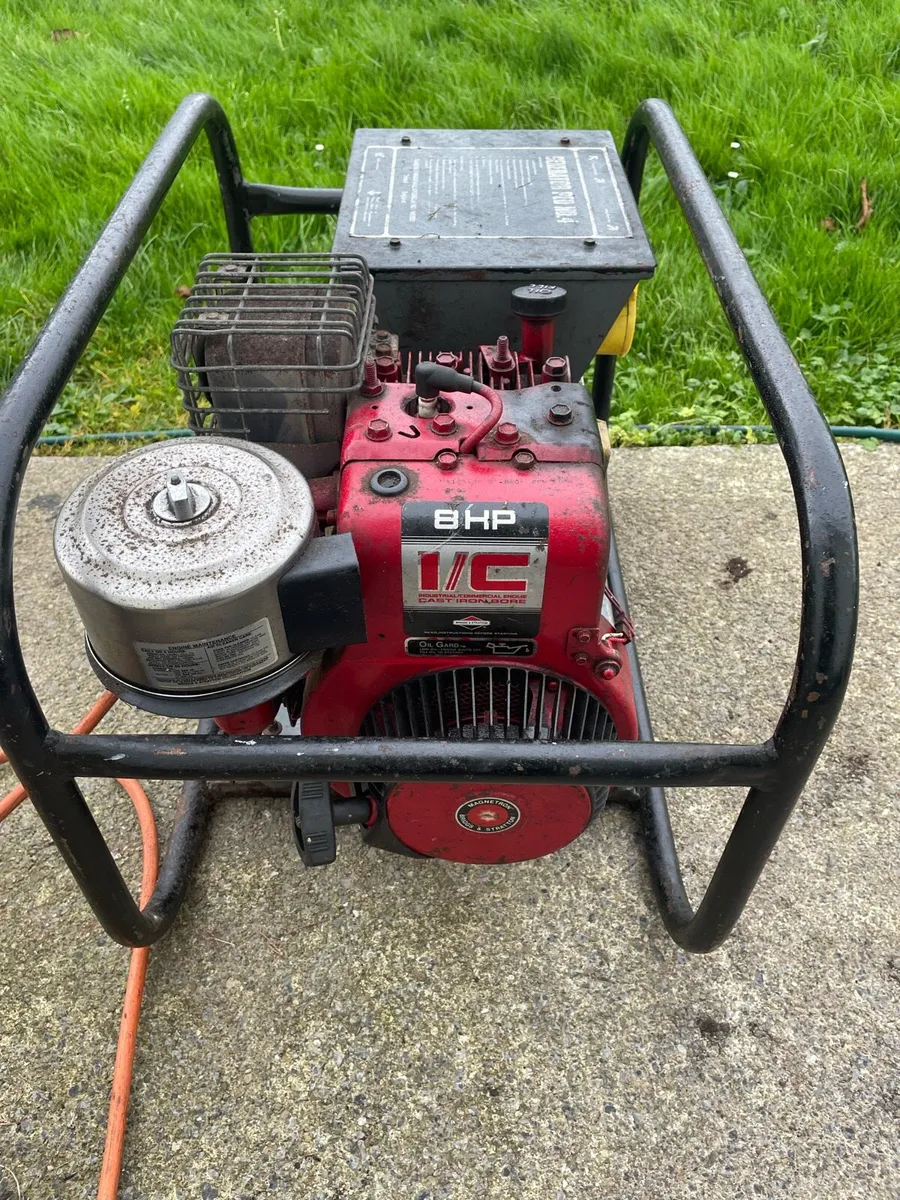 8hp propane gas generator - Image 1