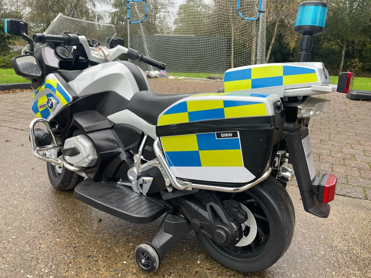Ride On Battery Powered Police Bike (BMW) - Image 3