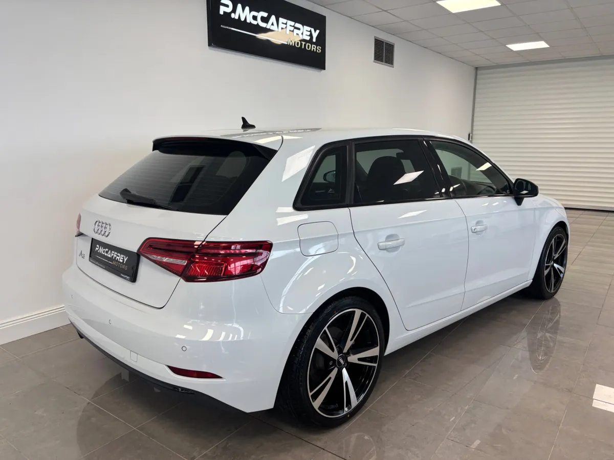 2019 Audi A3 1.4 TFSI SPORT AUTO LEATHER BLACK EDI - Image 3
