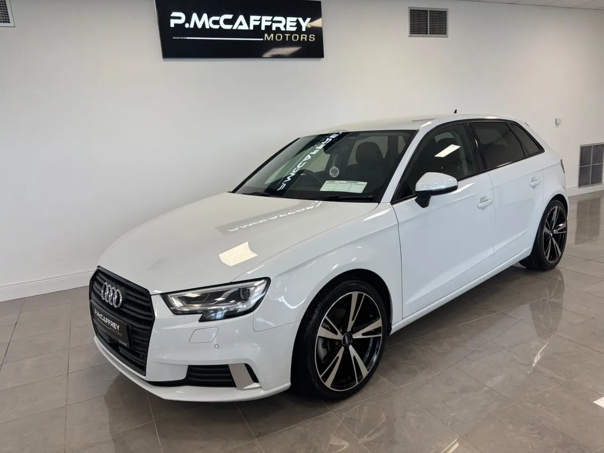 2019 Audi A3 1.4 TFSI SPORT AUTO LEATHER BLACK EDI - Image 4
