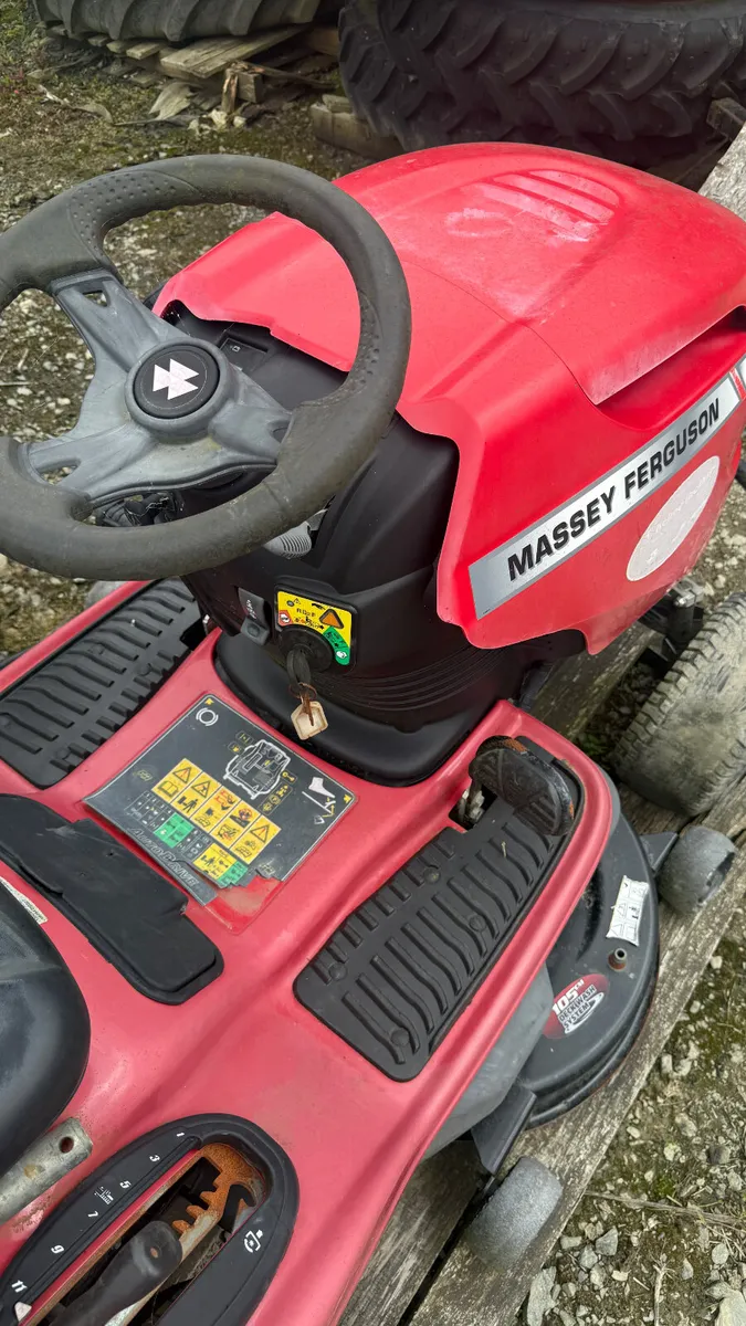 Massey Ferguson 41-18 Lawnmower - €813 + VAT - Image 3