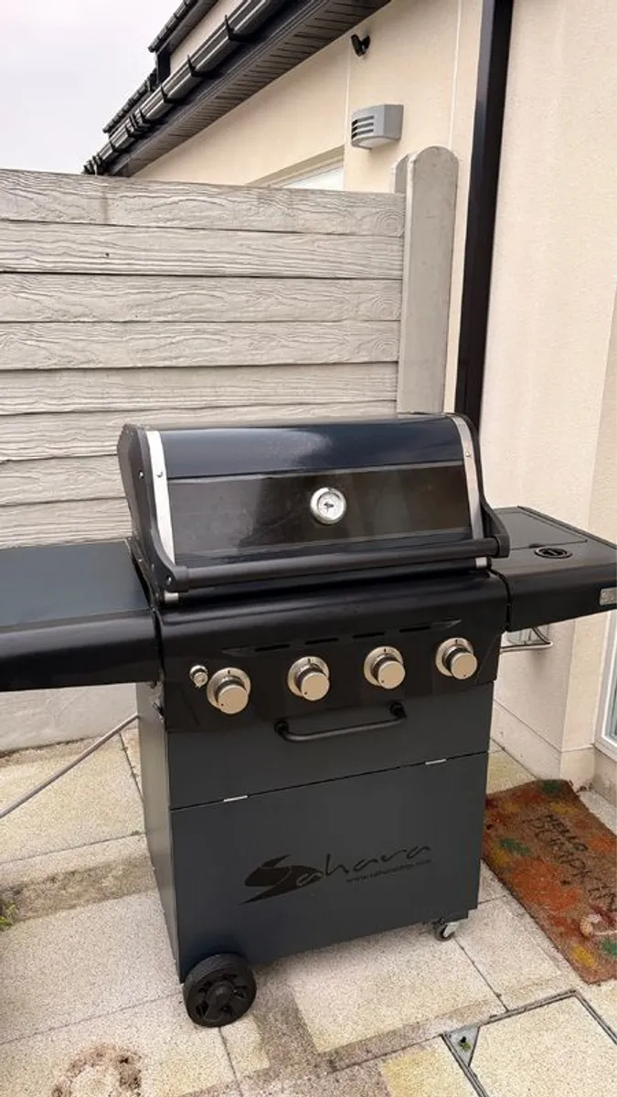 Sahara X450 Gas BBQ - Image 1