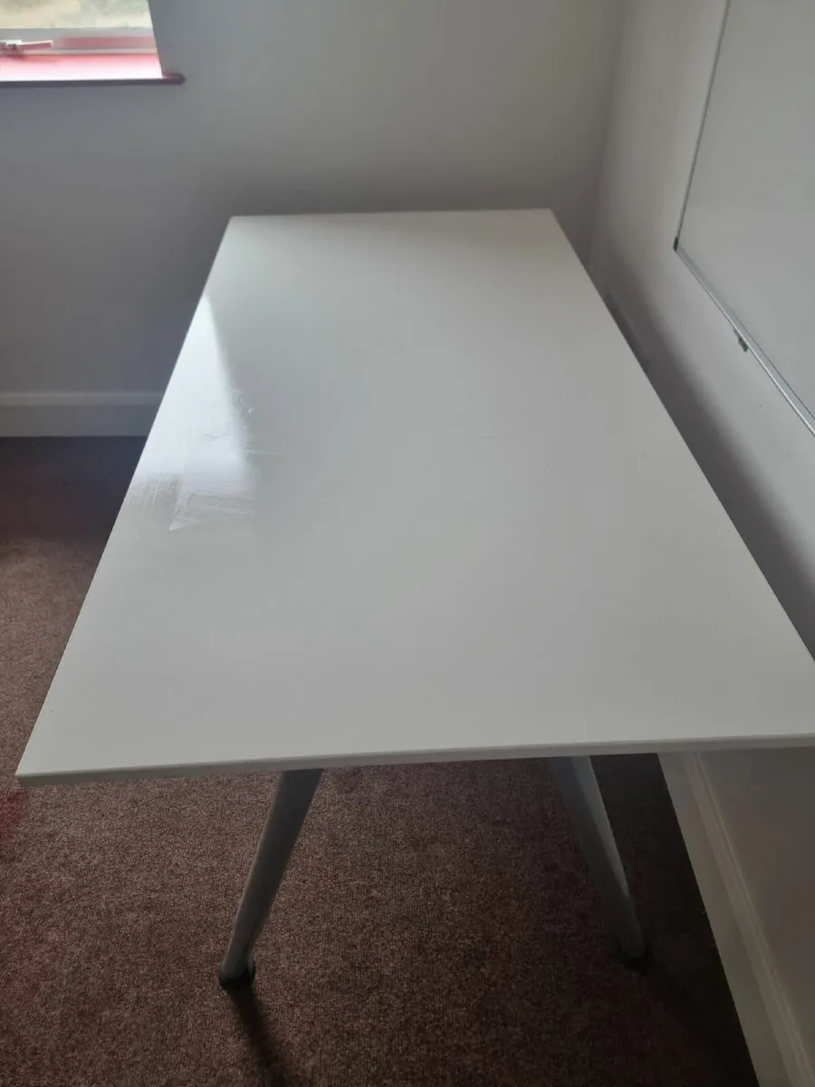 Office Desk - Large rectangle x 6 - Image 3