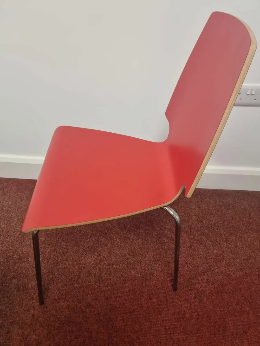 Office chair - red - Image 1
