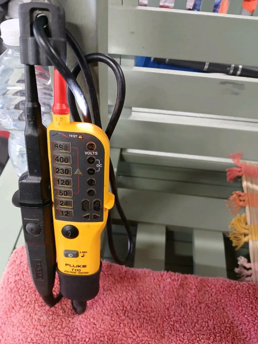 Voltage tester - Image 2