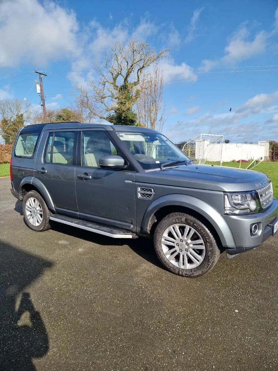 Land Rover Discovery 2014 HSE 7 SEATER - Image 1