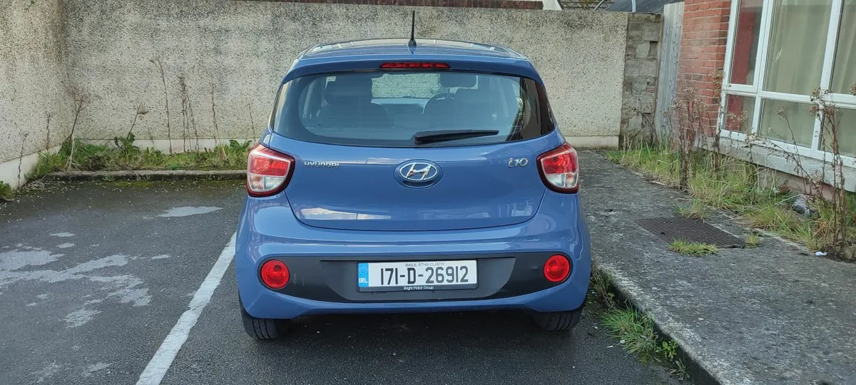 Hyundai i10 2017 - Image 2
