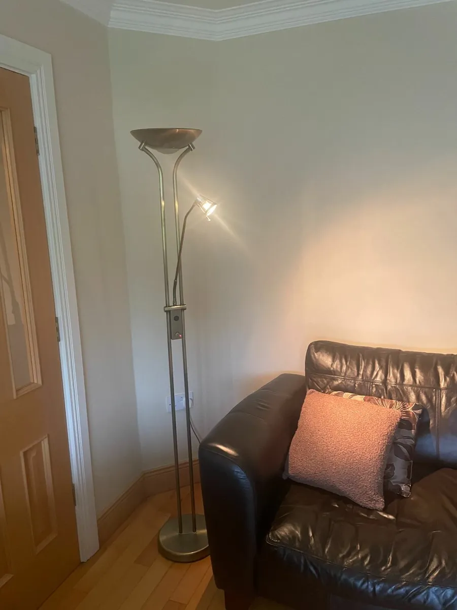 Designer Floor Lamp – Gold – Mint Condition - Image 2