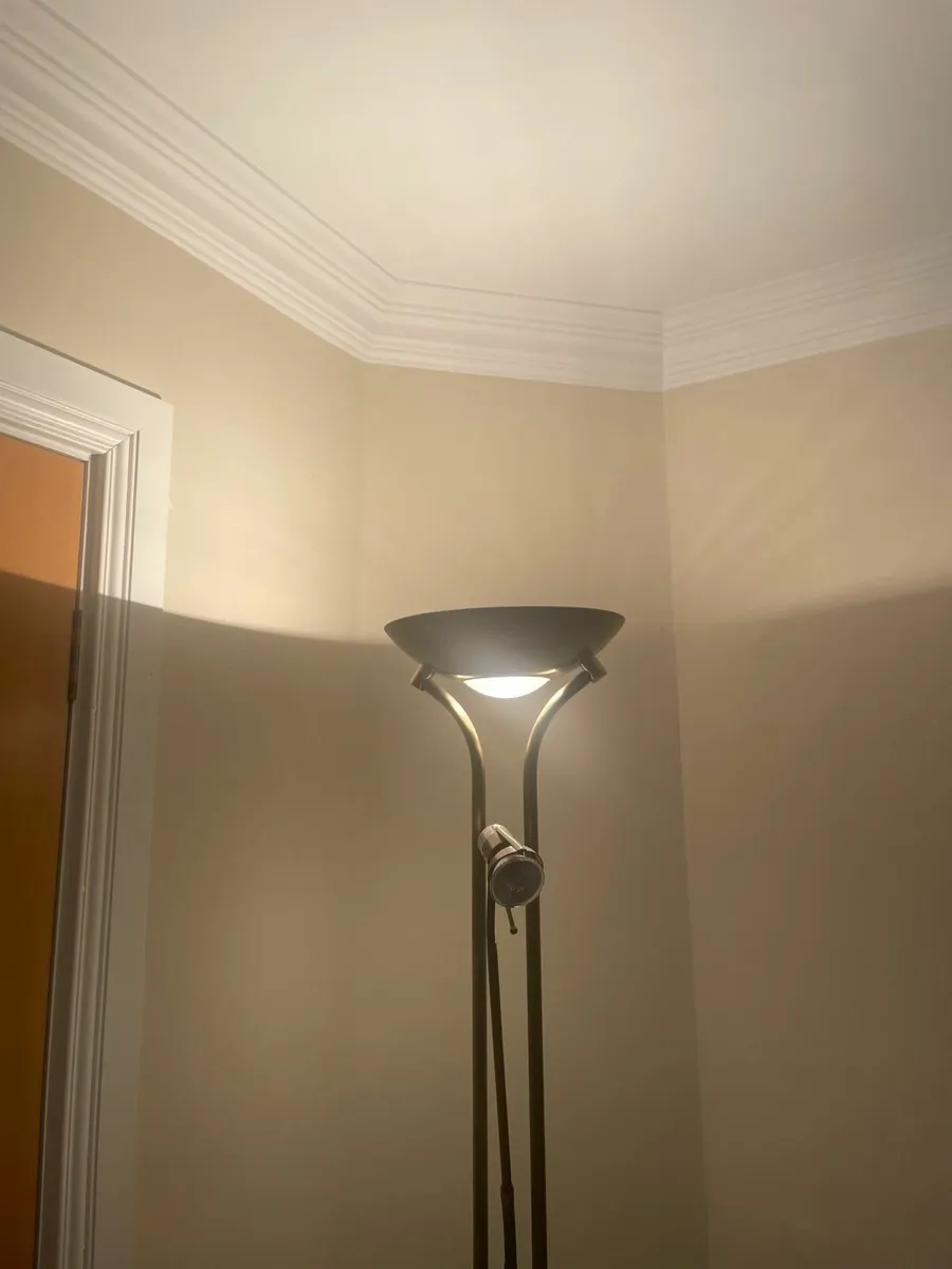 Designer Floor Lamp – Gold – Mint Condition - Image 3