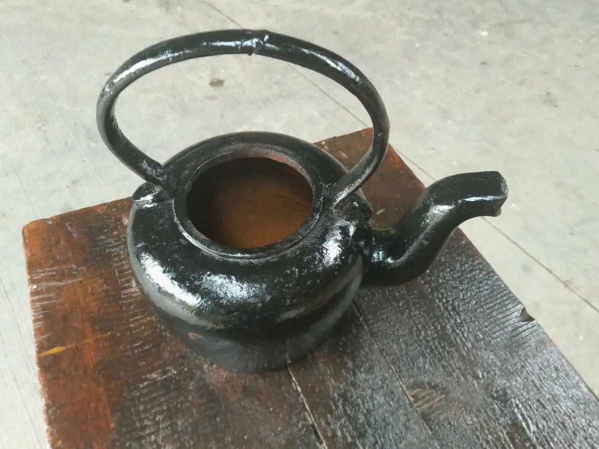 Kettle - Image 1