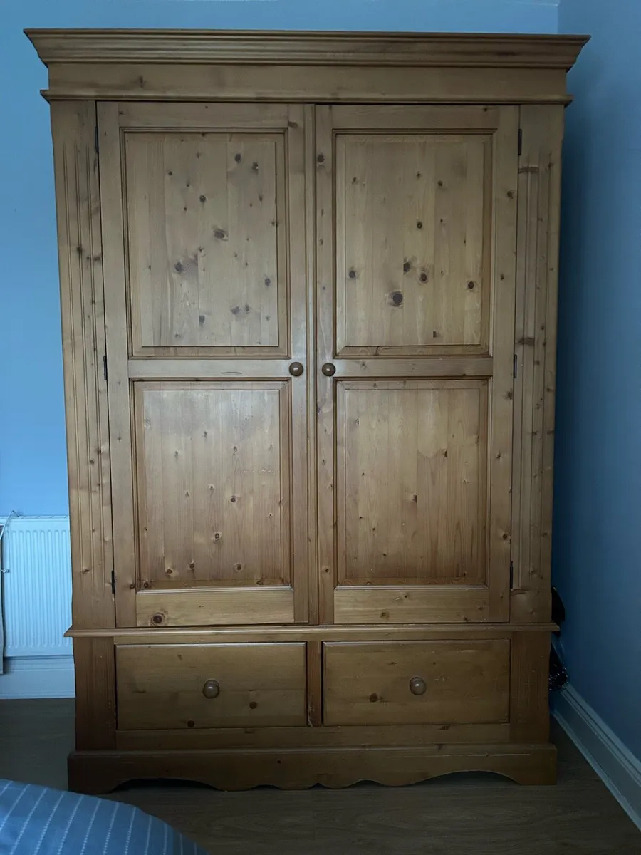 Wood wardrobe - Image 1