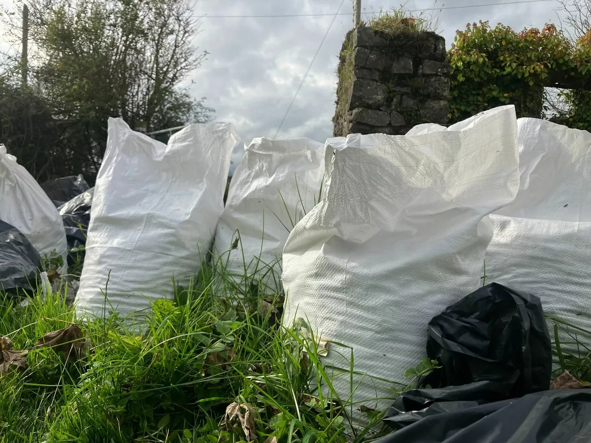 Free Bags of Concrete Rubble - Image 3