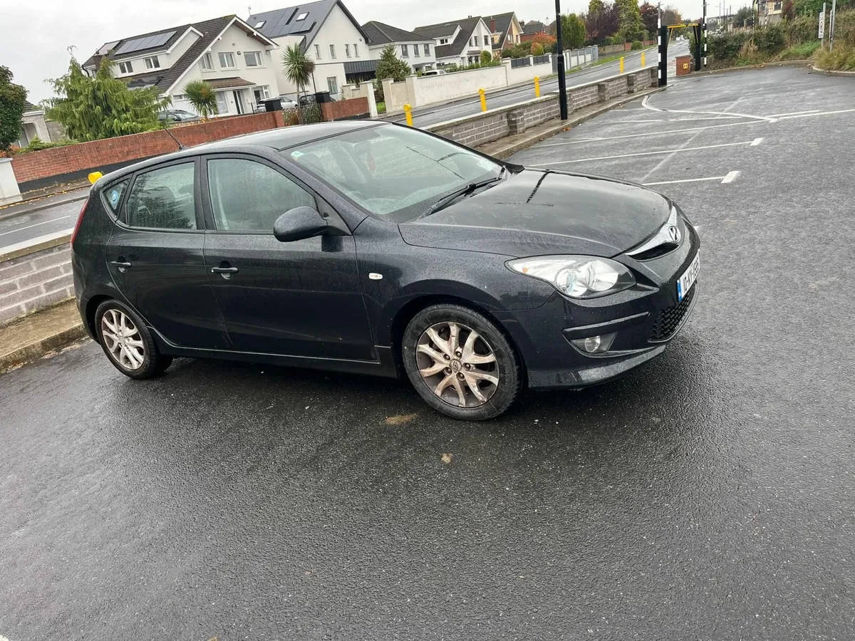 Hyundai i30 2010 - Image 4