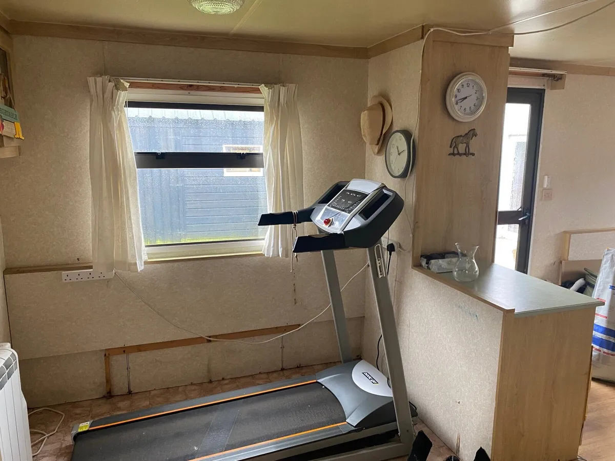 Mobile Home - Image 2
