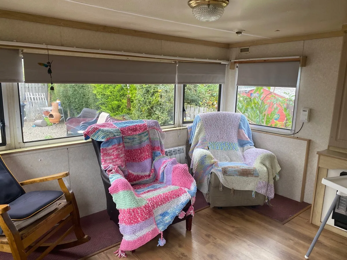 Mobile Home - Image 3