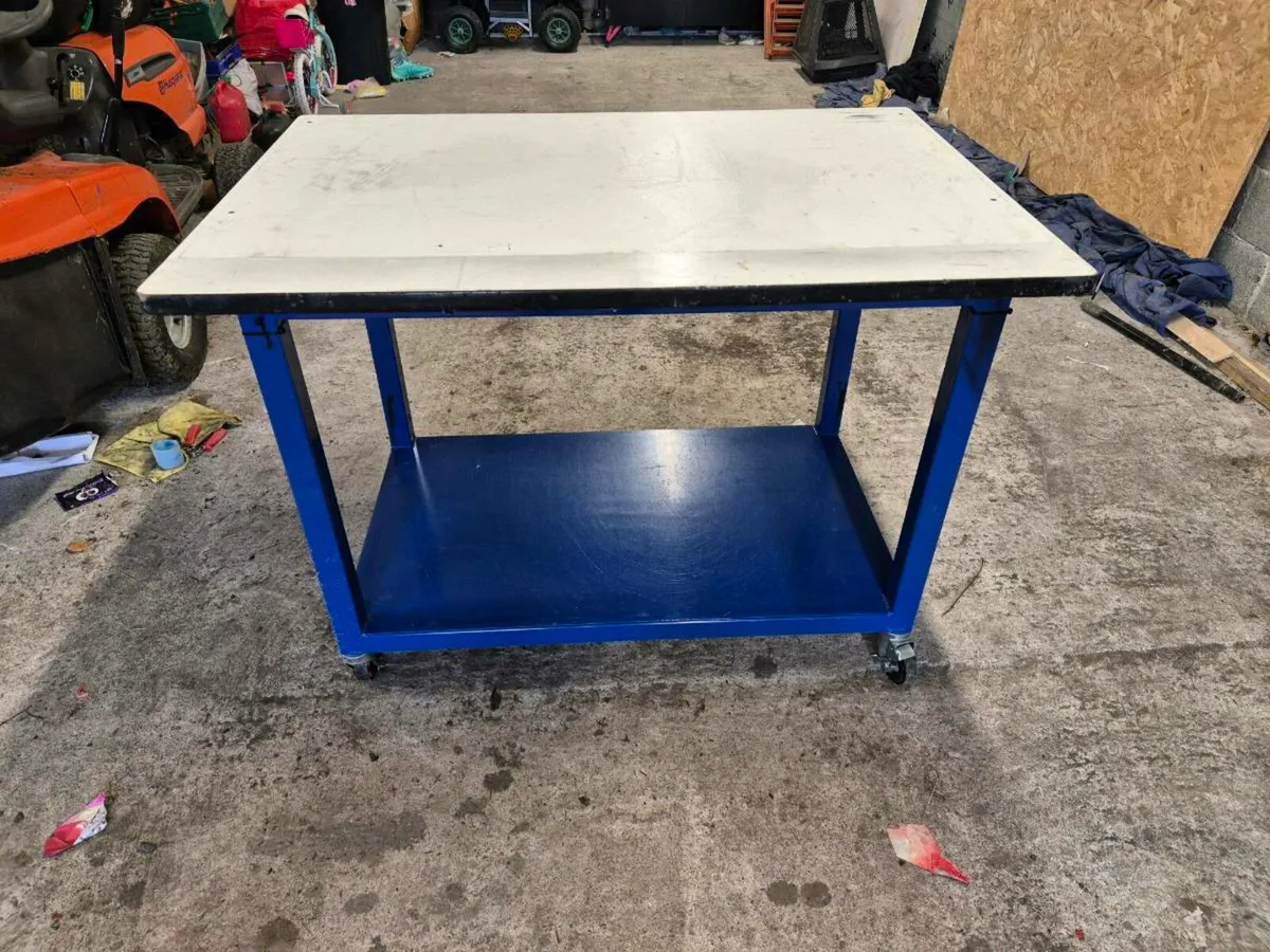 Heavy duty work bench - Image 3