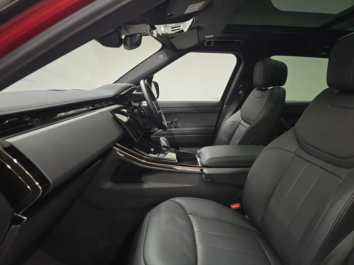 Land Rover Range Rover Sport Diesel Estate Dynamic - Image 3