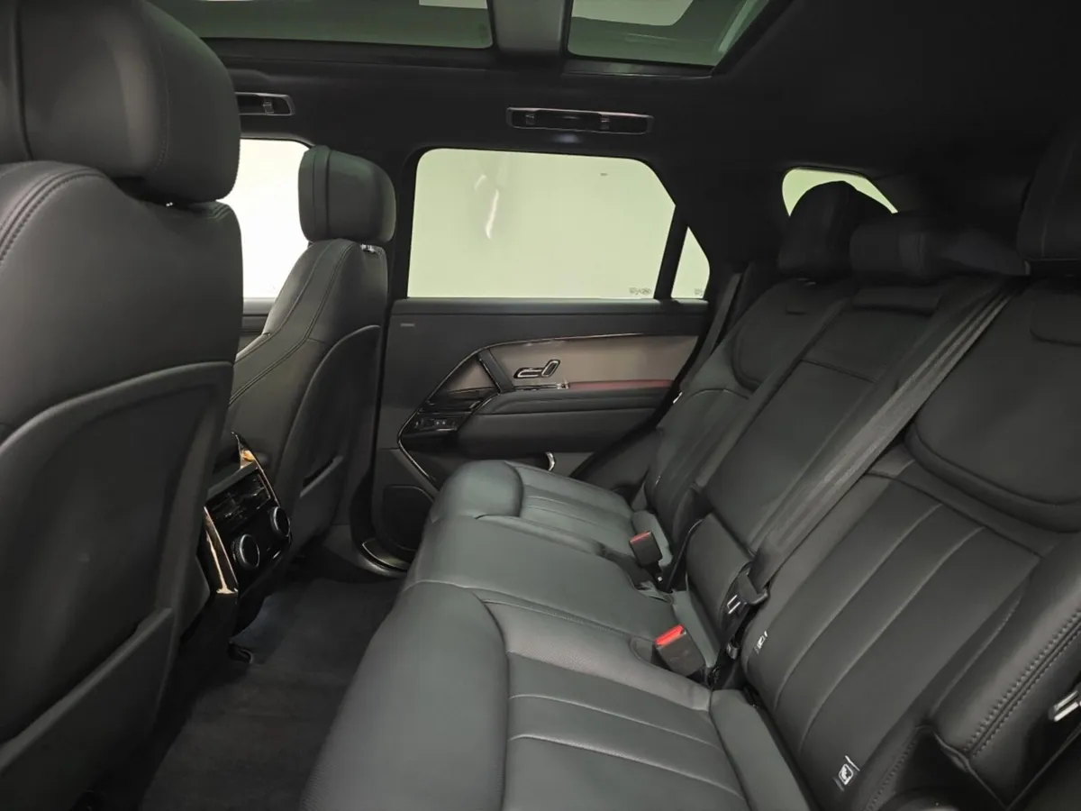 Land Rover Range Rover Sport Diesel Estate Dynamic - Image 4
