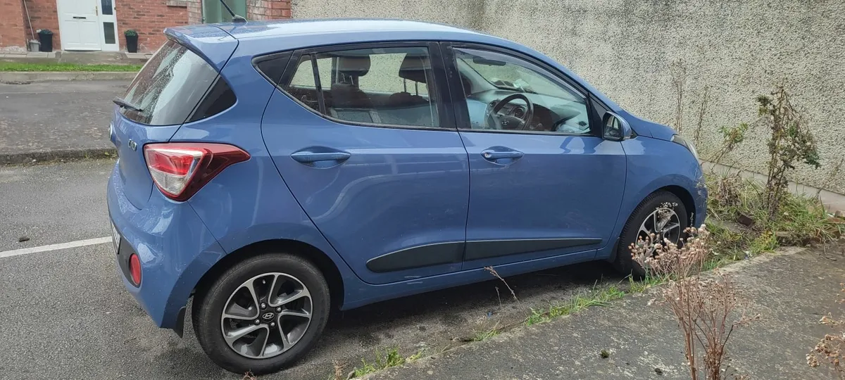 Hyundai i10 2017 - Image 4