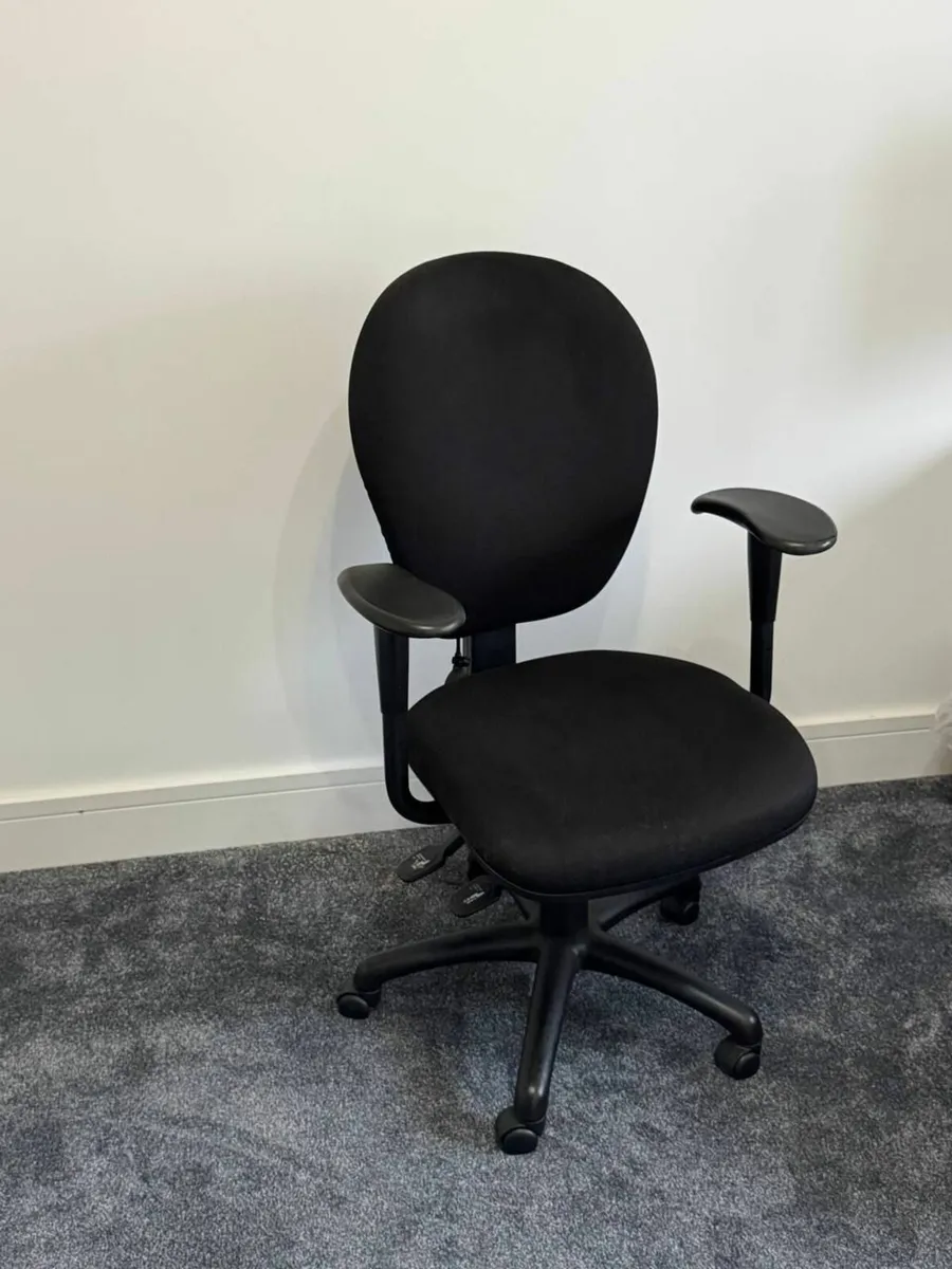 Office Chair - Image 2