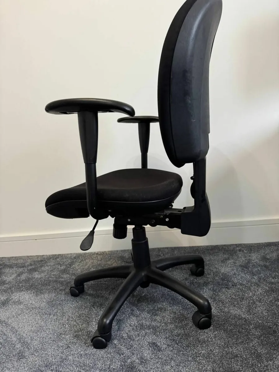 Office Chair - Image 3