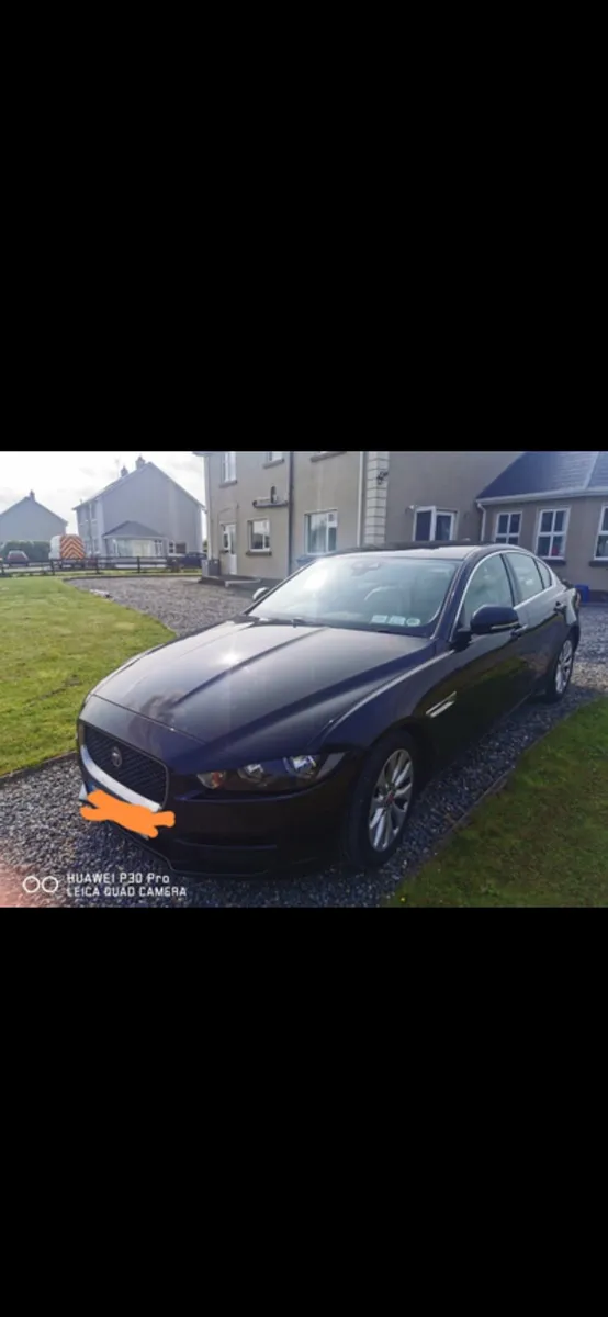 2017 Jaguar XE saloon diesel 2.0L - Image 3