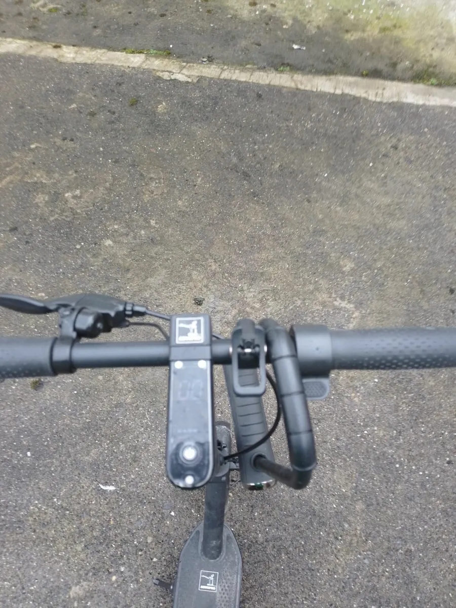 electric scooter - Image 4