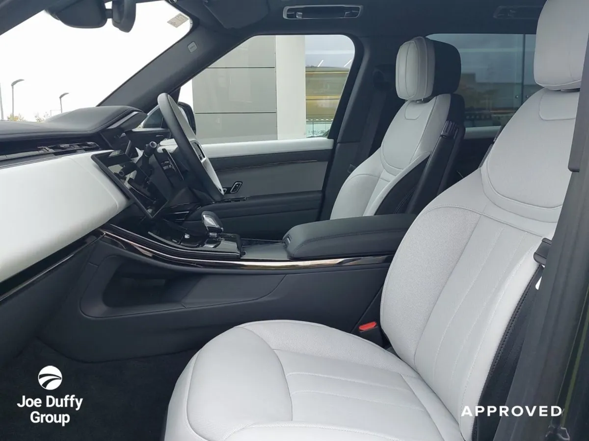 Land Rover Range Rover Sport 3.0 Phev Dynamic SE - Image 4