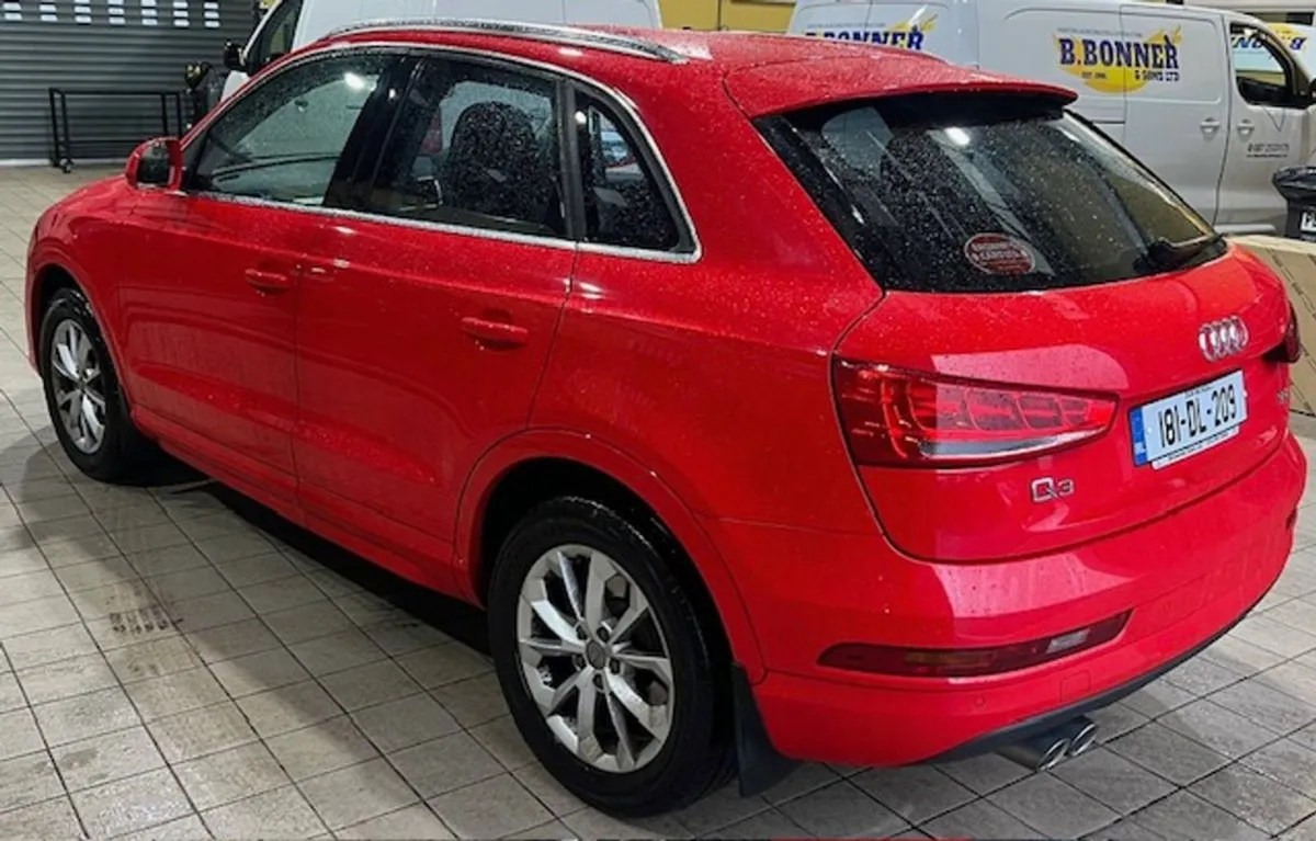 Audi Q3 Q3 2.0 TDI 120 SE 4DR Mint Low Mileage - Image 3