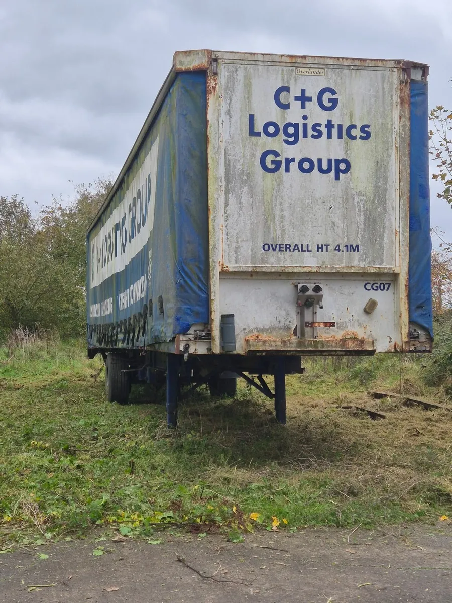 40' Curtain sider trailer - Image 1