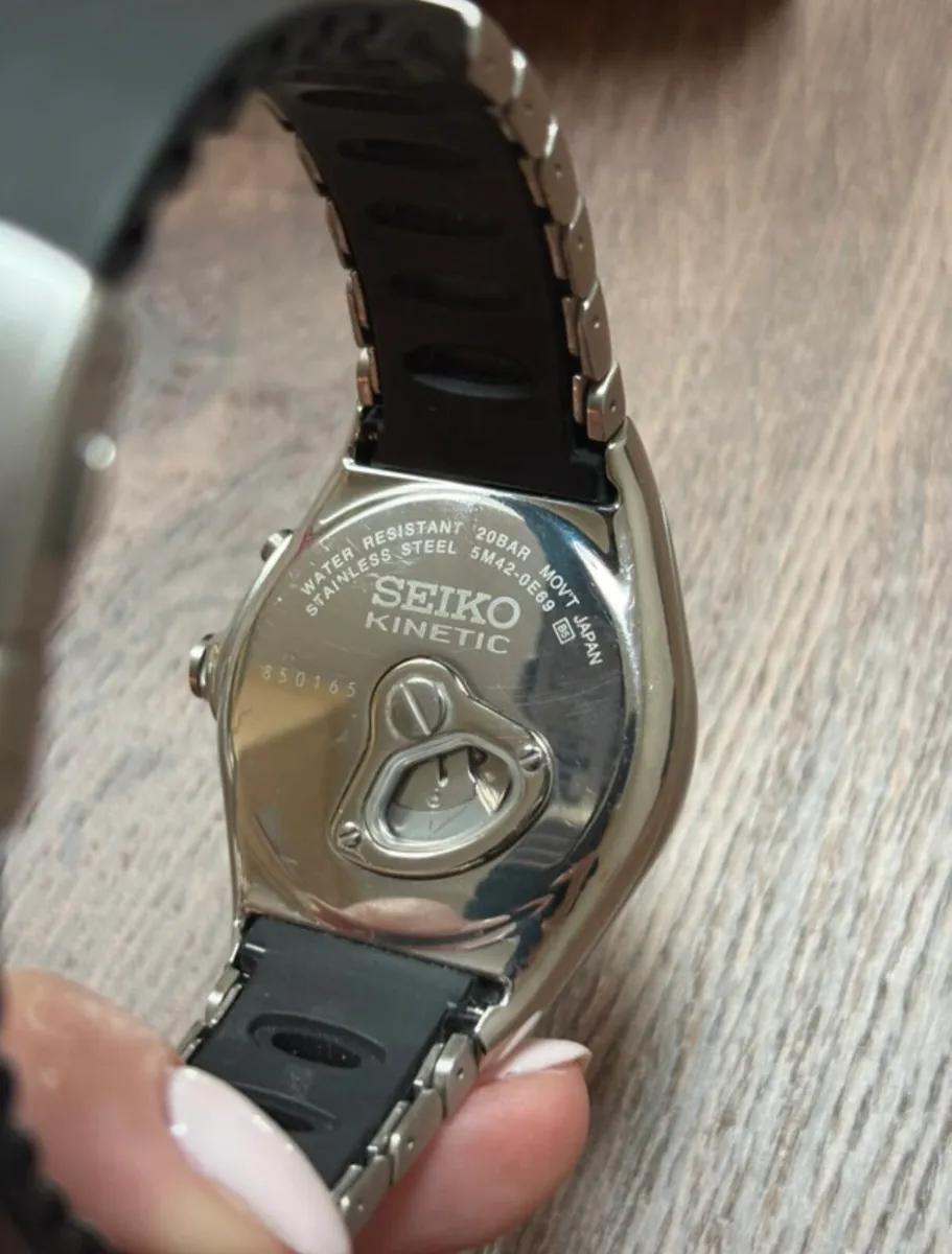 Vintage Seiko watch - Image 4