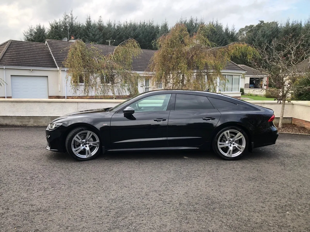 Audi A7 - Image 1