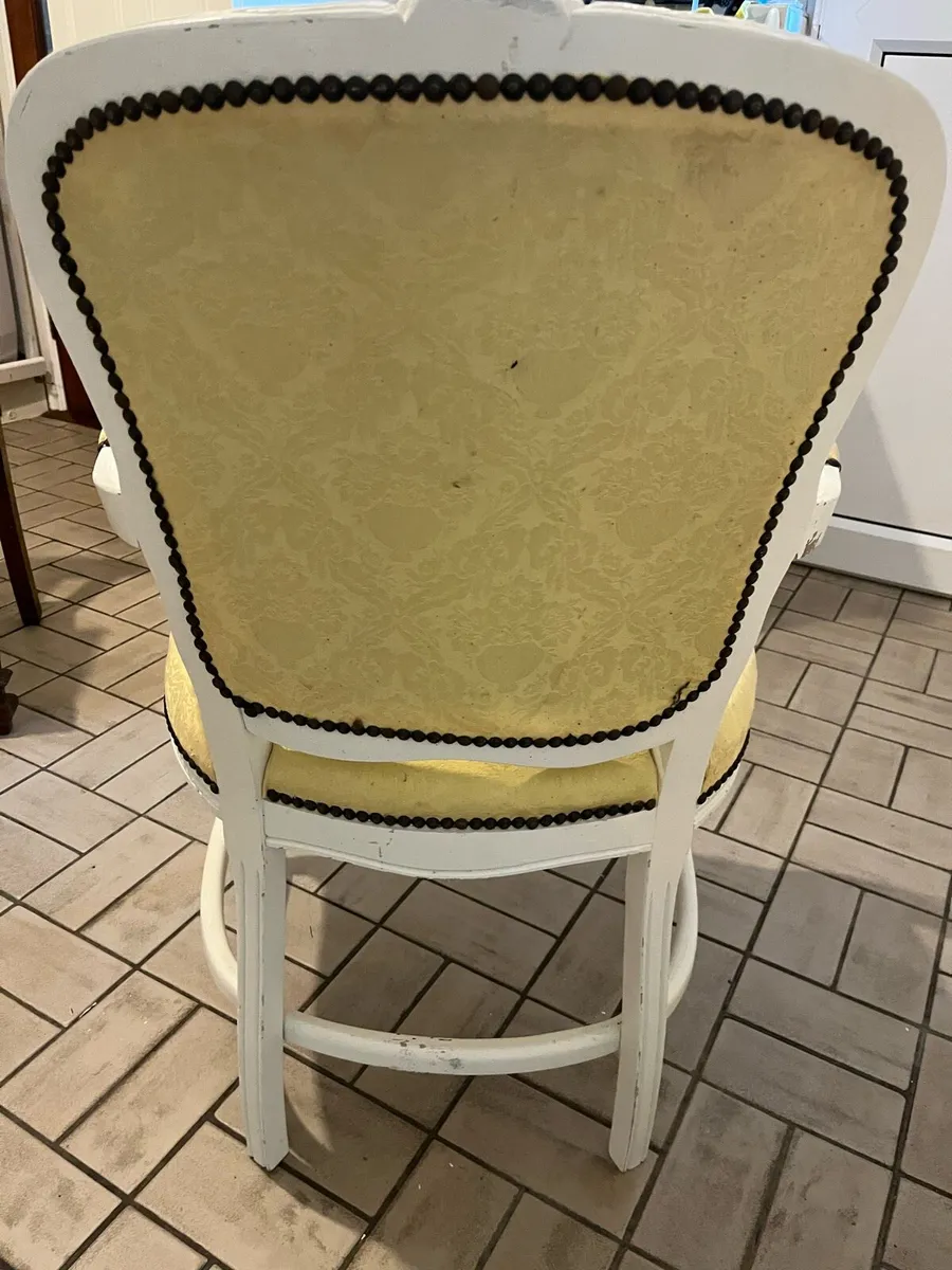Chair/s - Image 2