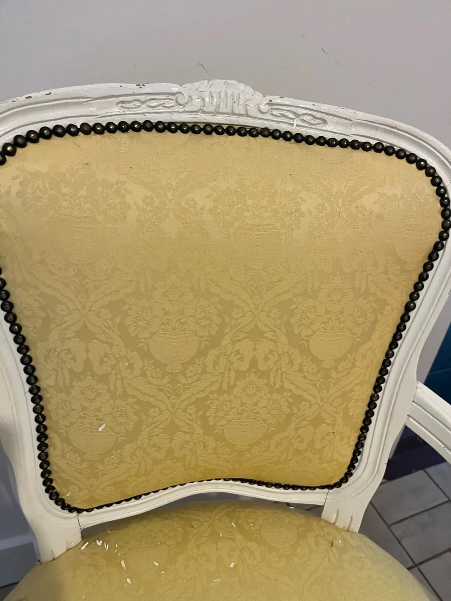Chair/s - Image 4