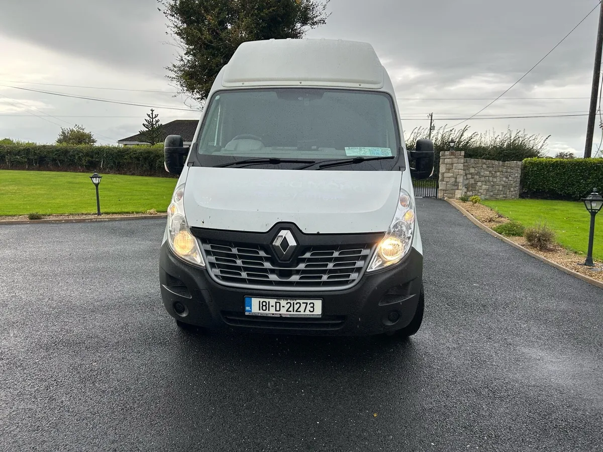 2018 Renault master high roof - Image 2