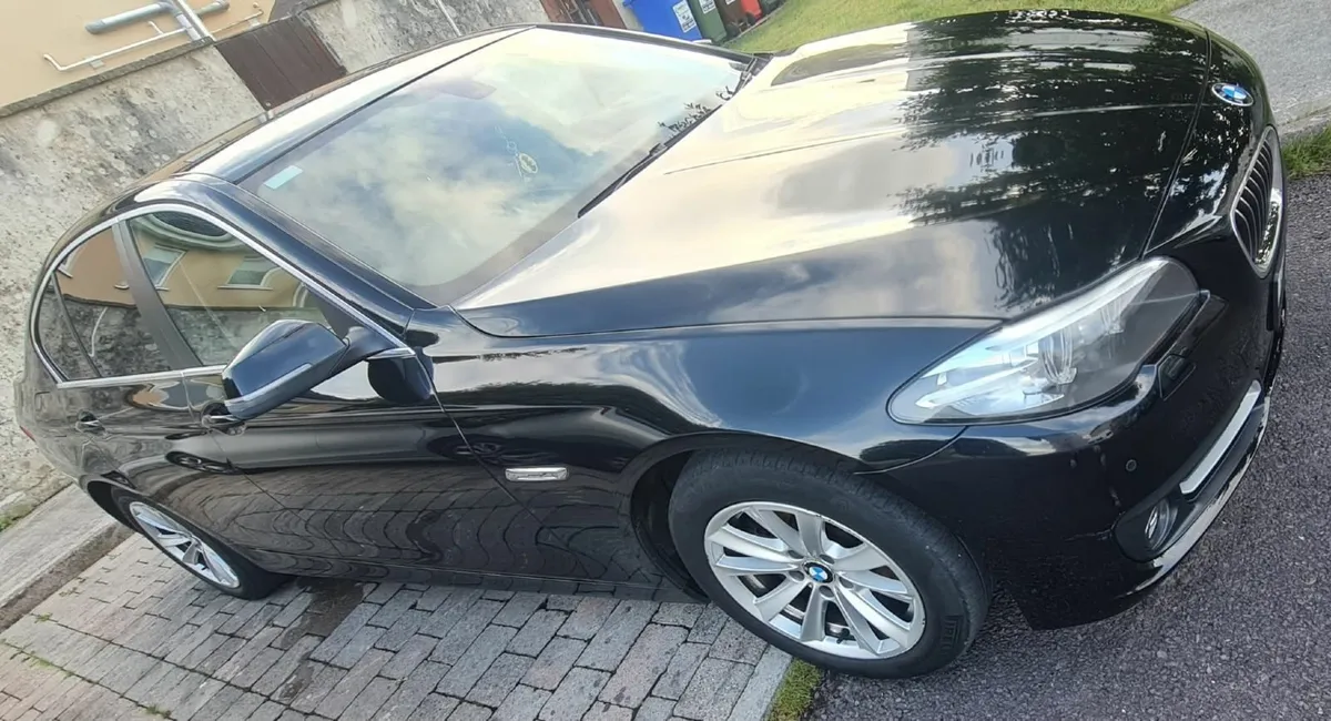 BMW 5-Series -> €11.950 - Image 2