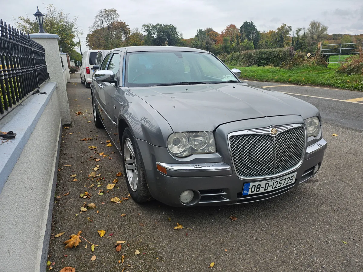 Chrysler 300C 2008 - Image 3