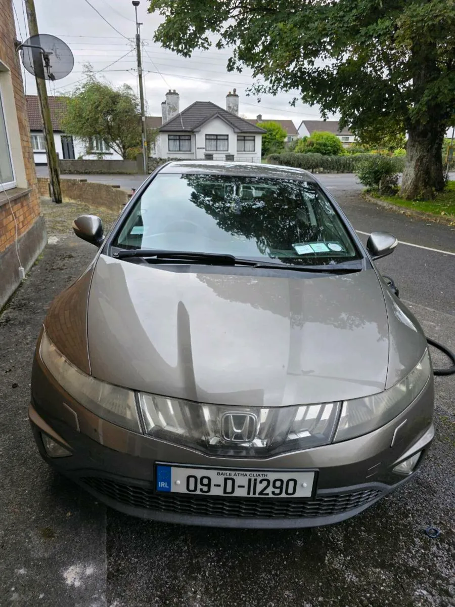 Honda civic - Image 1