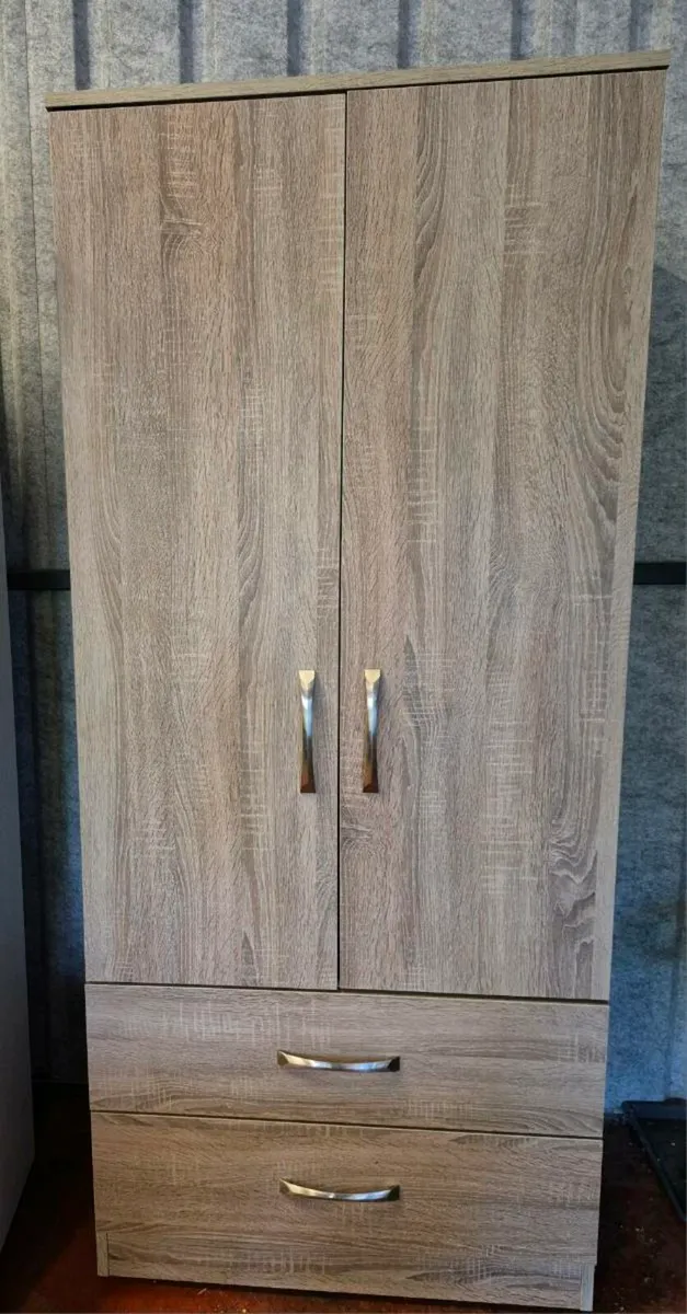 Wardrope - Image 1