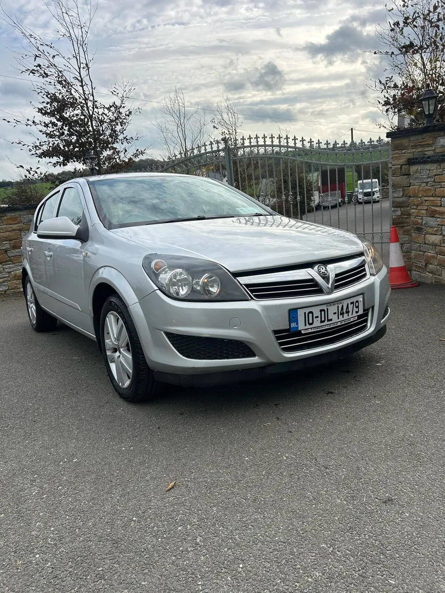2010 Vauxhall Astra 1.7 diesel - Image 1