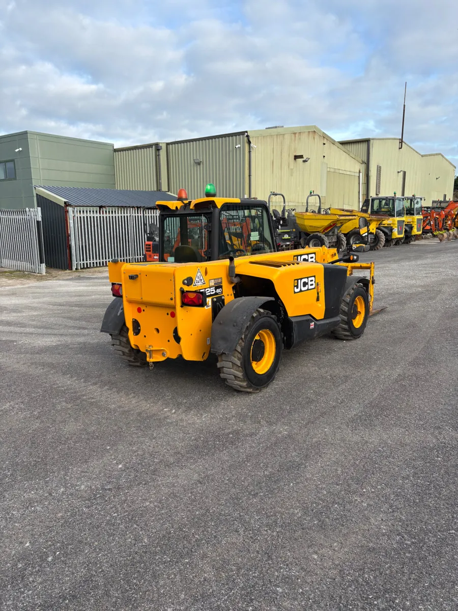 JCB 525-60 2019 - Image 4