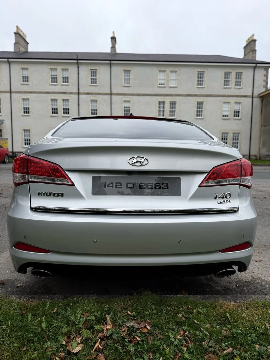AUTOMATIC HYUNDAI i40 - Image 2